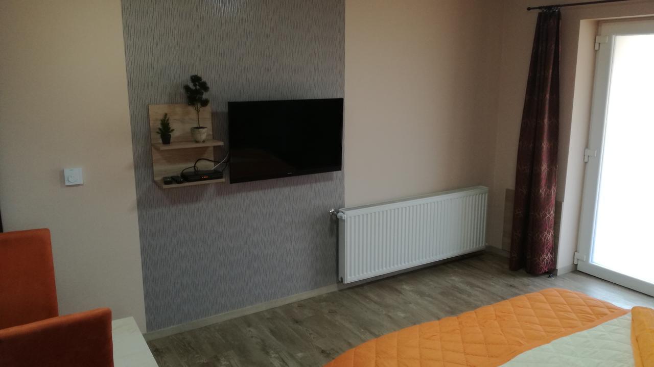 Kéri Vendégház Mosonmagyaróvár Extérieur photo